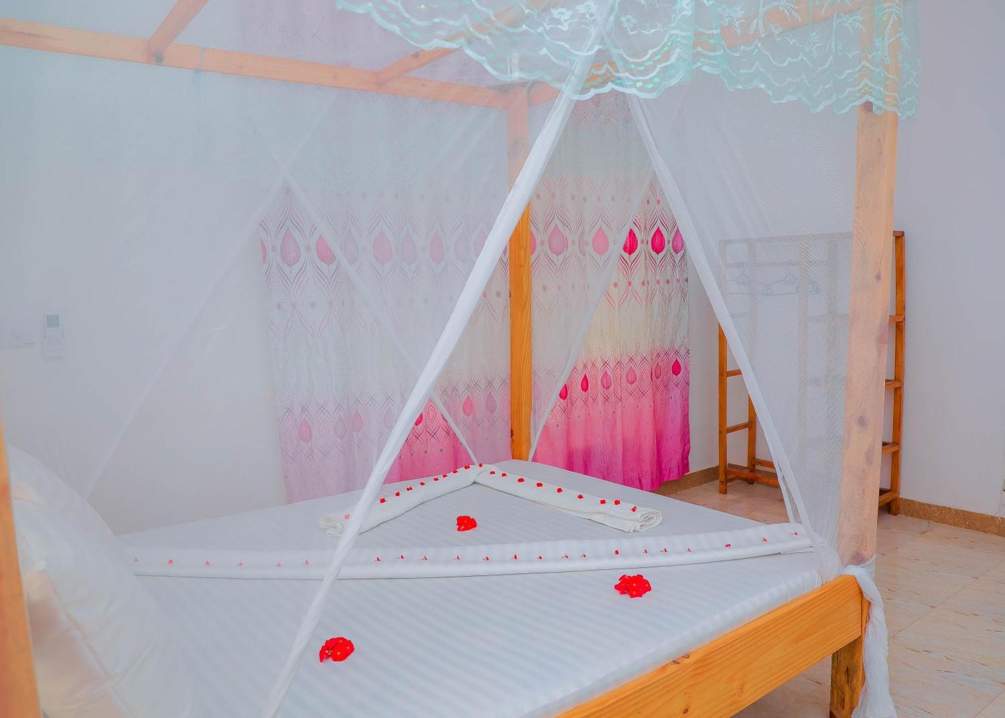 Raha House Bed & Breakfast Nungwi Eksteriør bilde